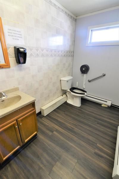 Toronto Café and Lounge: 485 Main Ave, Toronto, SD 57268